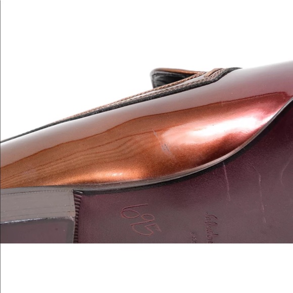 Salvatore Ferragamo 8.5 wine two tone shoe $325 - Picture 6 of 8